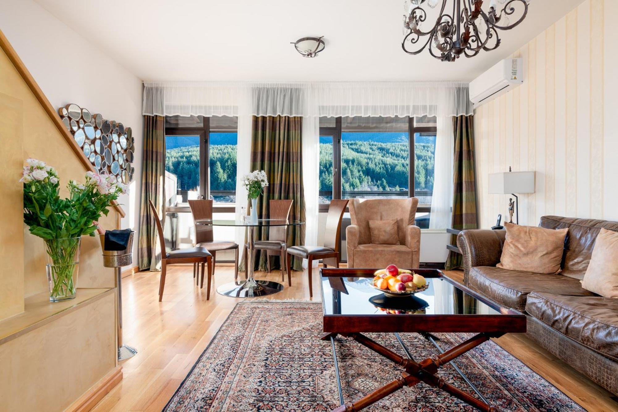 Premier Luxury Mountain Resort Bansko Exteriör bild A living room
